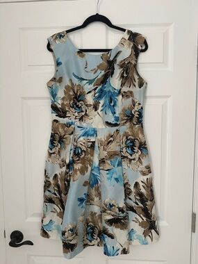 Danny & Nicole Pale Blue and Cream Floral Sundress